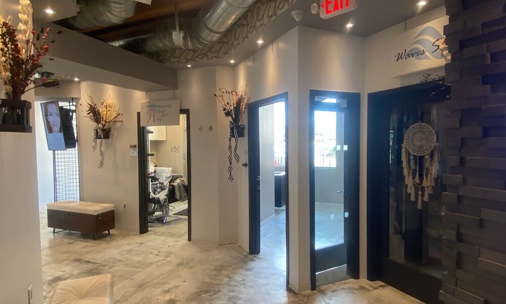 Truth & Beauty Salon Suites