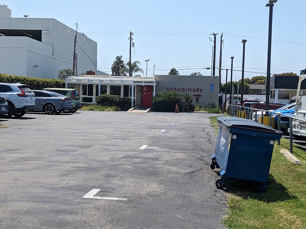 Beach Garfield Veterinary Hospital